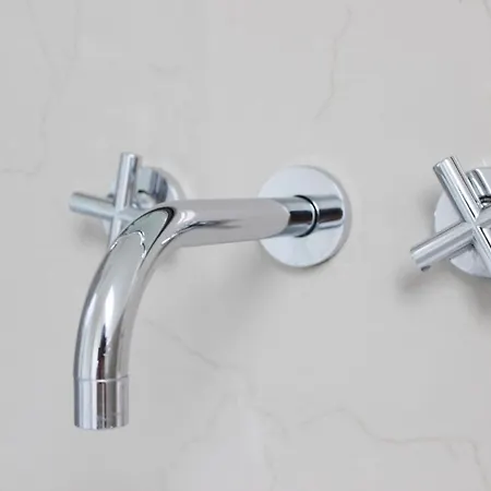 Wunderschoene, Grosszuegige